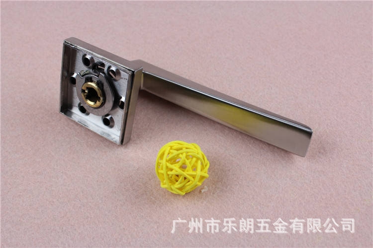 RLH-60 不鏽鋼精鑄門把手、實心把手
