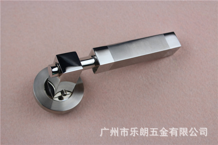 RLH-51 精鑄不鏽鋼實心門具把手