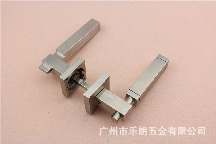 RLH-51 精鑄不鏽鋼實心門具把手