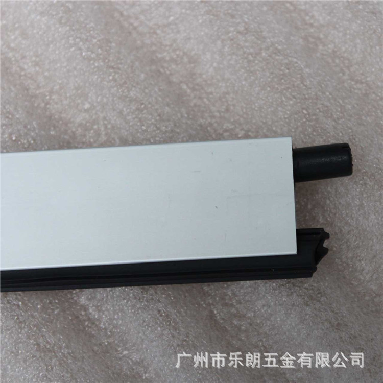橙子视频APP下载橙子视频APP污下载安装RDA-31 門底防塵器